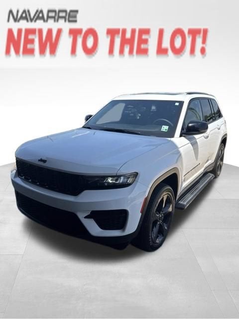 2023 Jeep Grand Cherokee Altitude 4x2