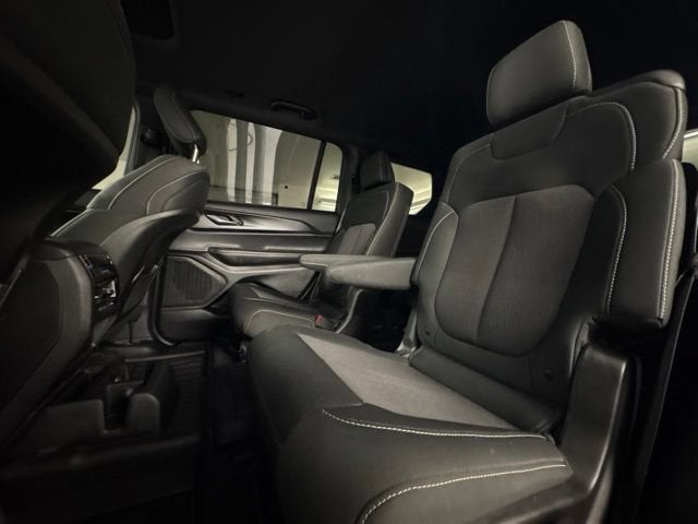 2025 Jeep Grand Cherokee L Laredo X 4x2