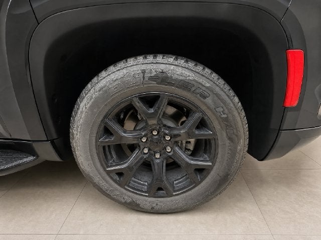 2024 Jeep Wagoneer Series II Carbide 4x2