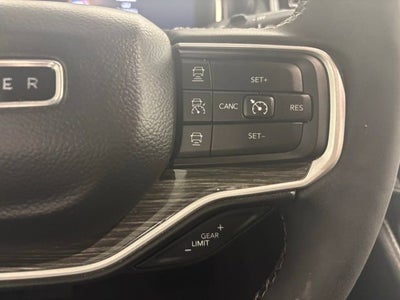 2022 Jeep Wagoneer Series III 4x2