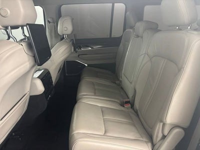 2022 Jeep Wagoneer Series III 4x4