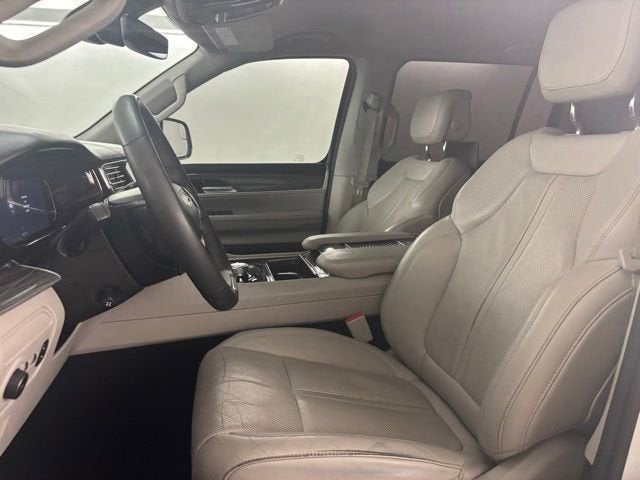 2022 Jeep Wagoneer Series III 4x4