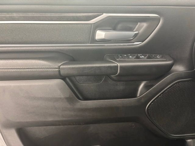 2022 RAM 1500 Big Horn Crew Cab 4x4 5'7" Box