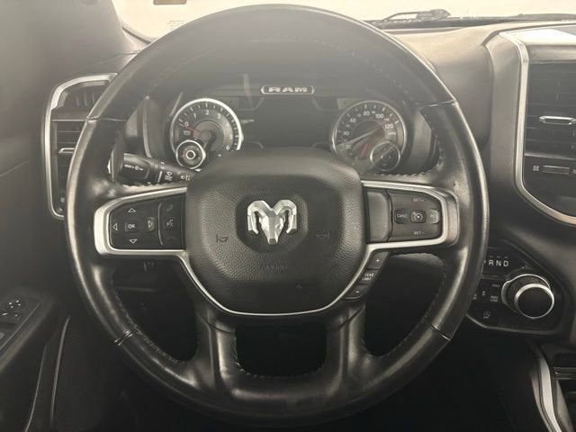 2022 RAM 1500 Big Horn Crew Cab 4x4 5'7" Box