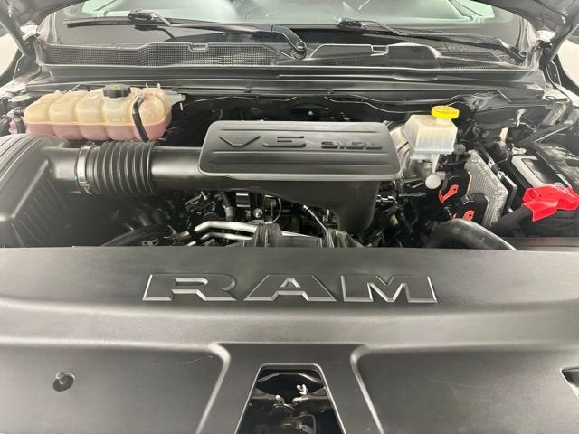 2022 RAM 1500 Big Horn Crew Cab 4x4 5'7" Box