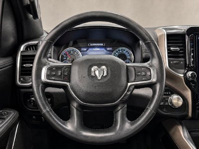 2019 RAM 1500 Laramie Crew Cab 4x4 5'7" Box