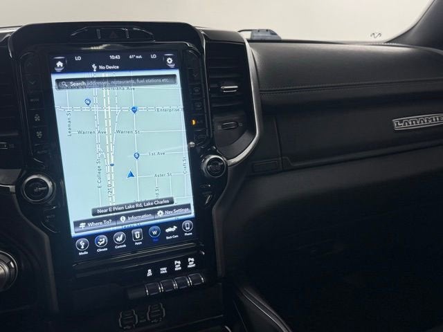 2020 RAM 1500 Laramie Crew Cab 4x4 5'7" Box