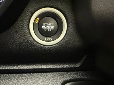 2020 RAM 1500 Laramie Crew Cab 4x4 5'7" Box