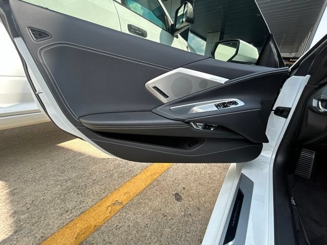 2025 Chevrolet Corvette Stingray 2LT
