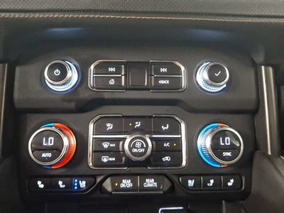 2023 GMC Yukon XL AT4