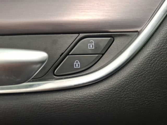 2023 Cadillac XT5 FWD Luxury