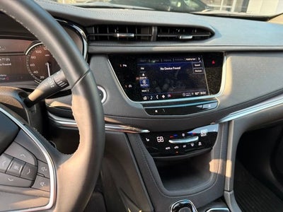 2025 Cadillac XT5 Luxury