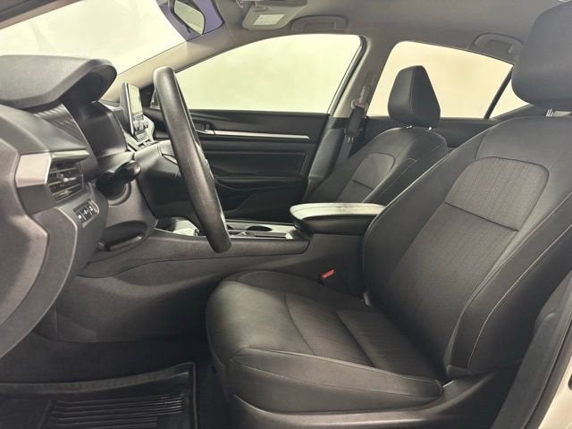 2022 Nissan Altima SV FWD