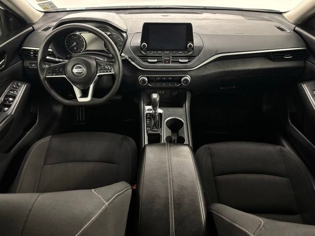 2022 Nissan Altima SV FWD