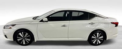2022 Nissan Altima SV FWD