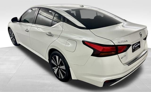 2022 Nissan Altima SV FWD