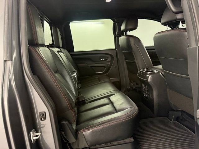 2021 Nissan TITAN Crew Cab PRO-4X 4x4