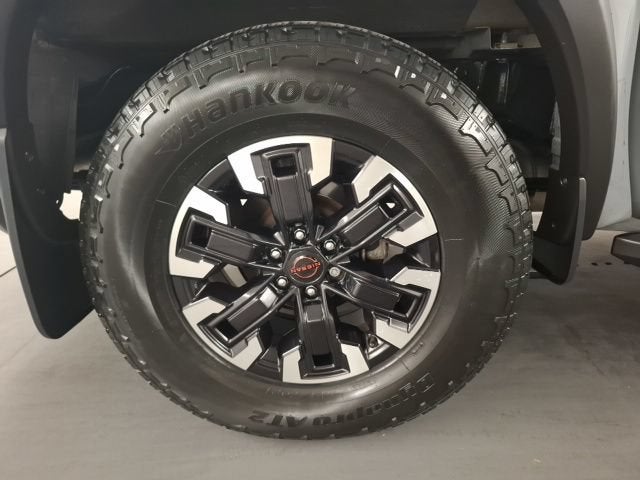 2022 Nissan Frontier Crew Cab PRO-X 4x2