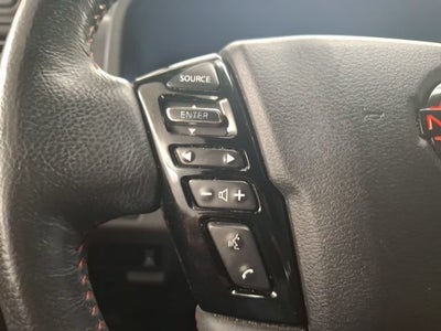 2022 Nissan Frontier Crew Cab PRO-X 4x2
