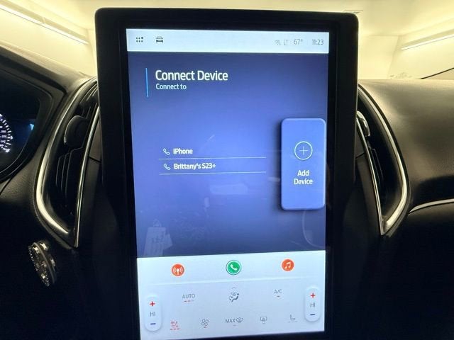 2023 Ford Edge Titanium