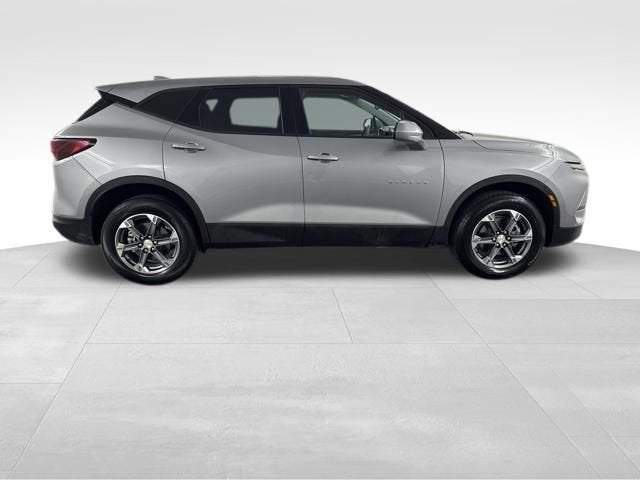 2025 Chevrolet Blazer 2LT — photo 8