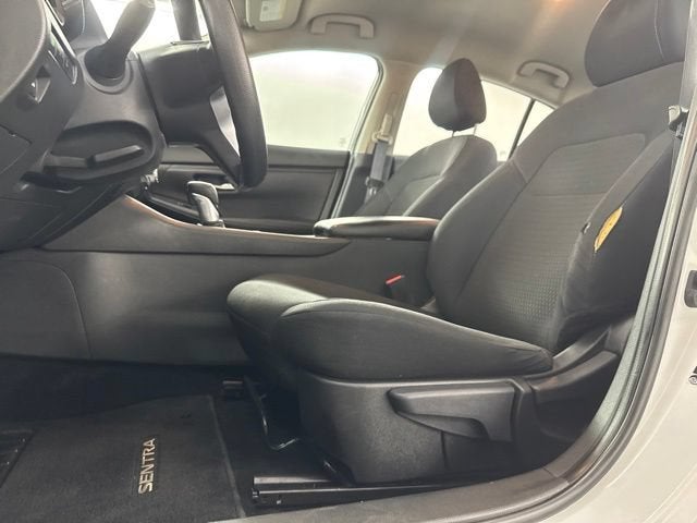 2023 Nissan Sentra S Xtronic CVT