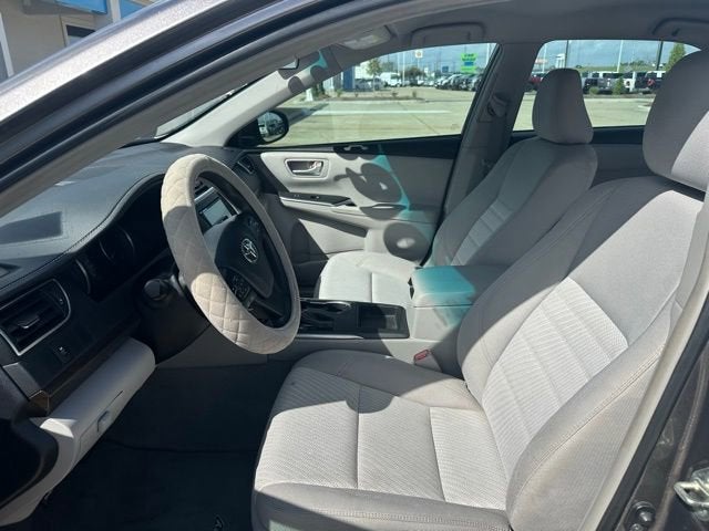 2016 Toyota Camry XLE