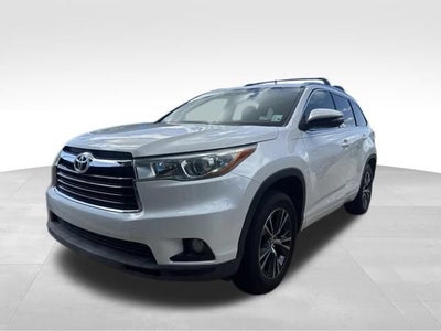 2016 Toyota Highlander XLE V6