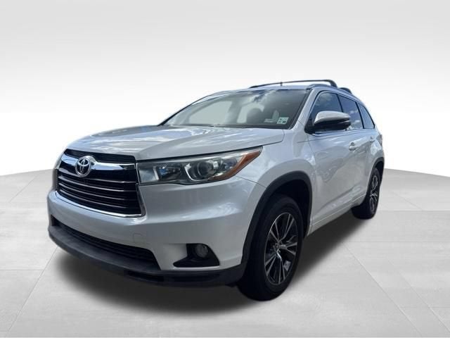 2016 Toyota Highlander XLE V6