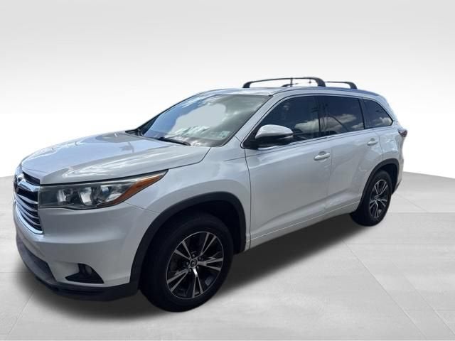 2016 Toyota Highlander XLE V6