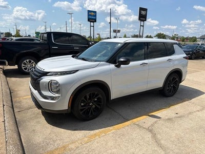 2023 Mitsubishi Outlander SE Black Edition S-AWC