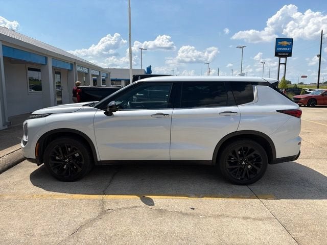 2023 Mitsubishi Outlander SE Black Edition S-AWC