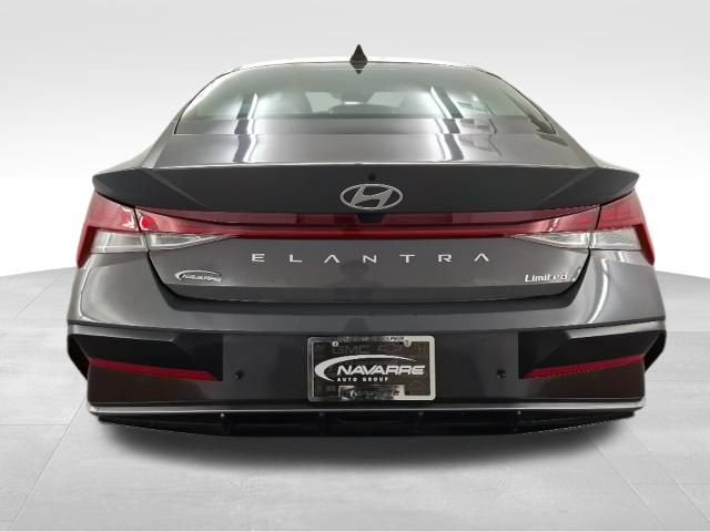 2024 Hyundai Elantra Limited