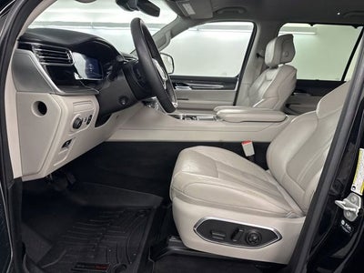 2022 Jeep Wagoneer Series III