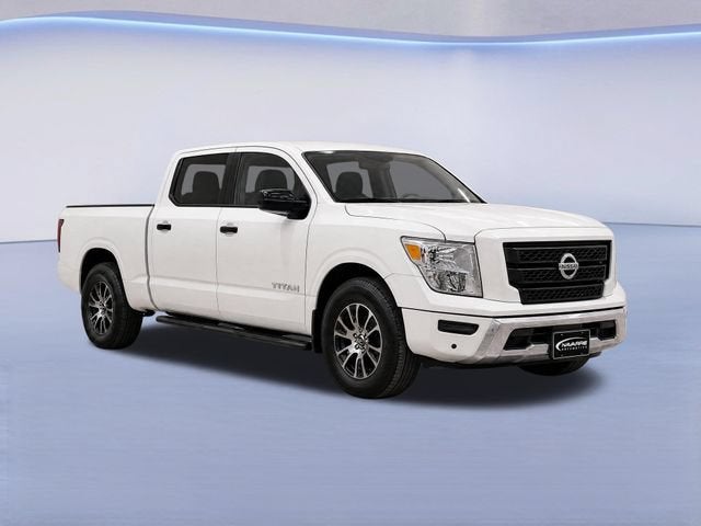 2021 Nissan Titan SV