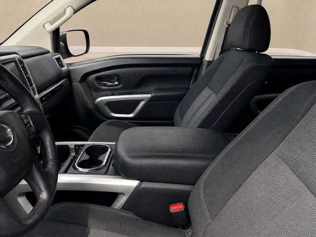 2021 Nissan Titan SV