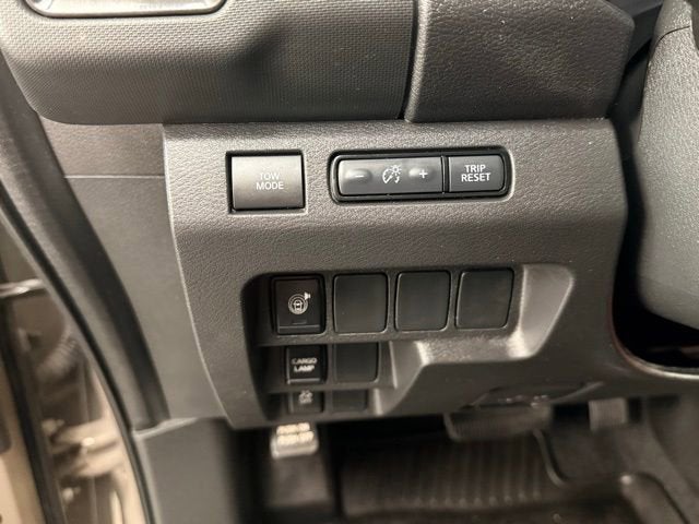 2024 Nissan Frontier PRO-X