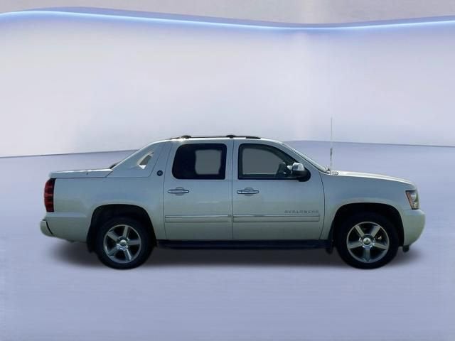 2013 Chevrolet Avalanche LTZ