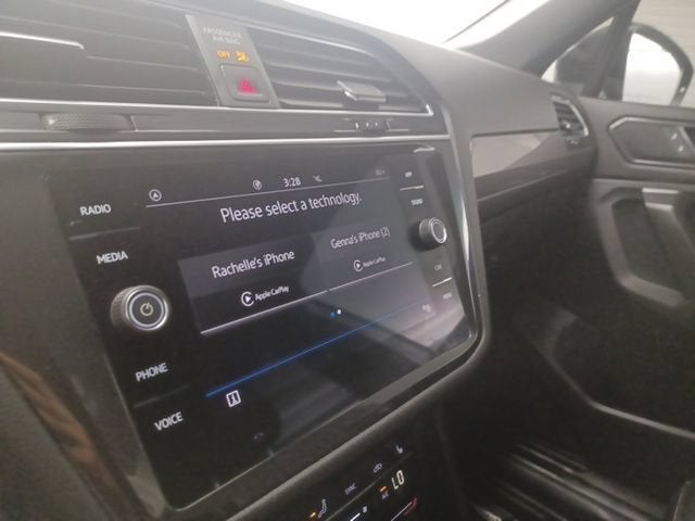 2023 Volkswagen Tiguan SE R-Line Black