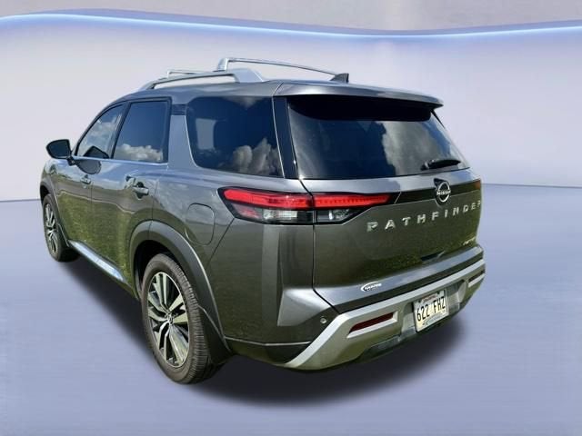 2022 Nissan Pathfinder Platinum