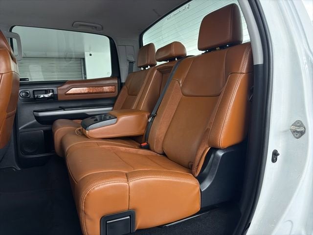 2018 Toyota Tundra 4WD SR5