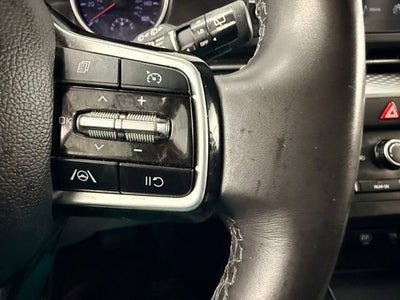 2023 Kia Carnival LX