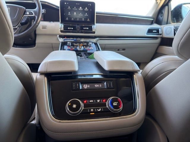 2019 Lincoln Navigator L Reserve