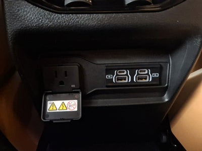 2023 Jeep Grand Cherokee Summit 4x2