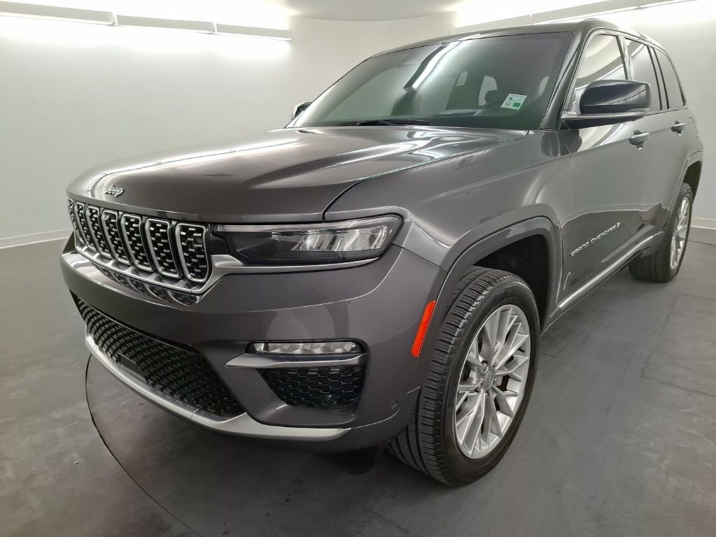 2023 Jeep Grand Cherokee Summit 4x2