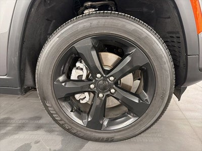 2025 Jeep Grand Cherokee L Altitude 4x2