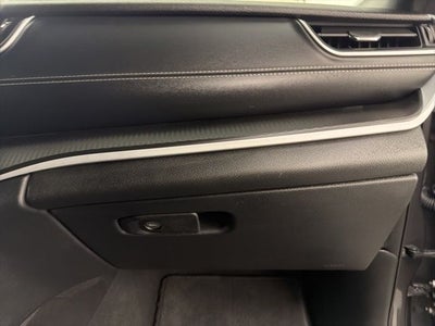 2025 Jeep Grand Cherokee L Altitude 4x2