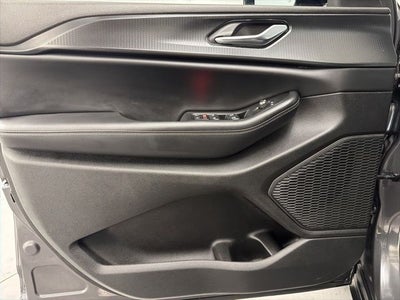 2025 Jeep Grand Cherokee L Altitude 4x2