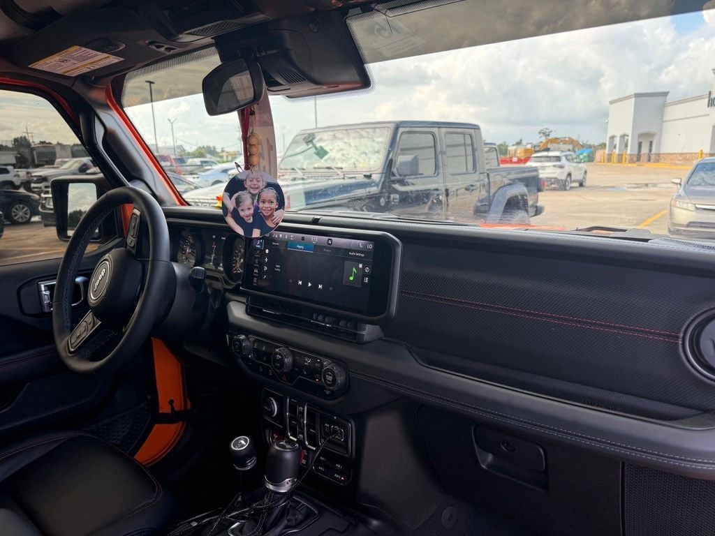 2025 Jeep Wrangler 4-Door Rubicon 4x4