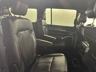 2024 Jeep Wagoneer L Series II 4x2